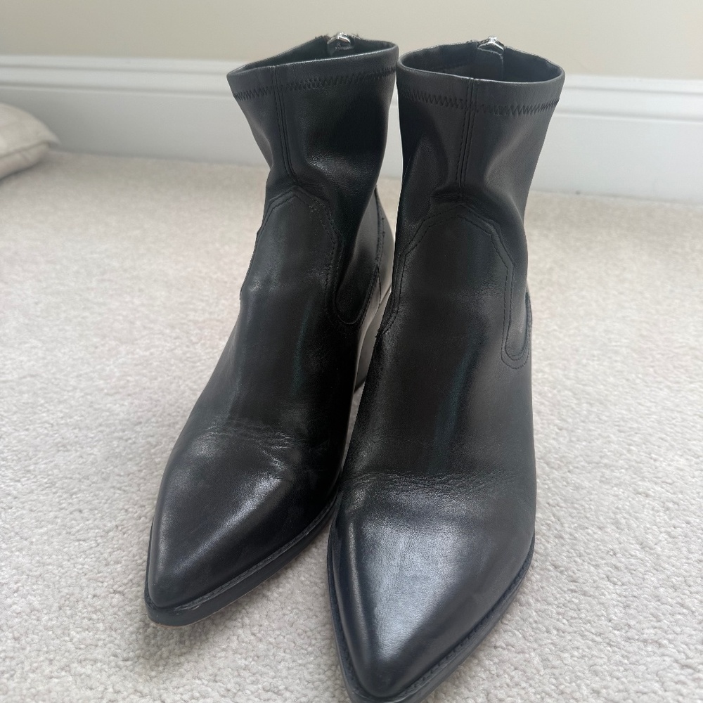 Dolce vita black boots